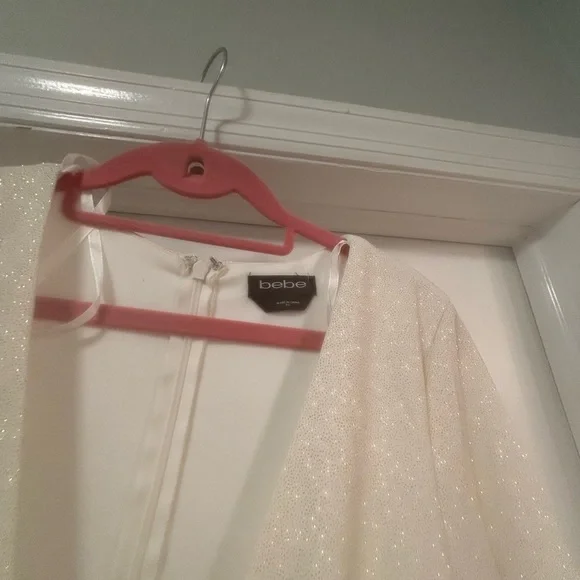 bebe Cream Long Sleeve Dress - Picture 5 of 10